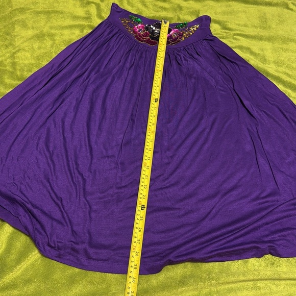 Vintage Western Connection 2 Piece Purple Embellished Boxy Blouse and Skirt - Picture 7 of 9
